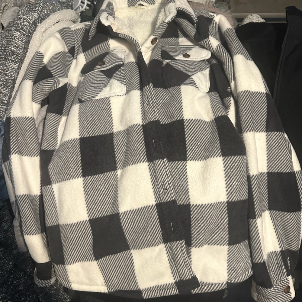 Amazon Women's Black and White Plaid Fleece Jacket